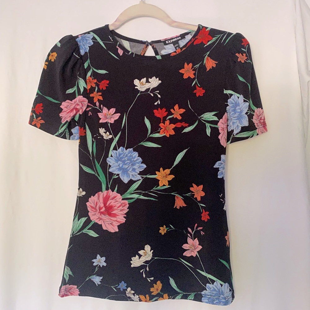 Express Black Floral Puff Sleeve Top XS NWOT